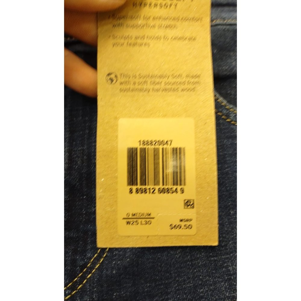 Levi's 721 Women's High-Rise Skinny Jeans Blue Story  0 m W25/L30 - Picture 6 of 6
